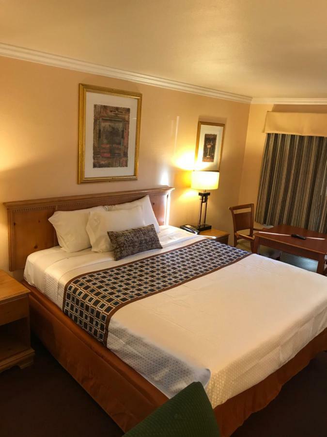 Sands Motel Riverside Dış mekan fotoğraf